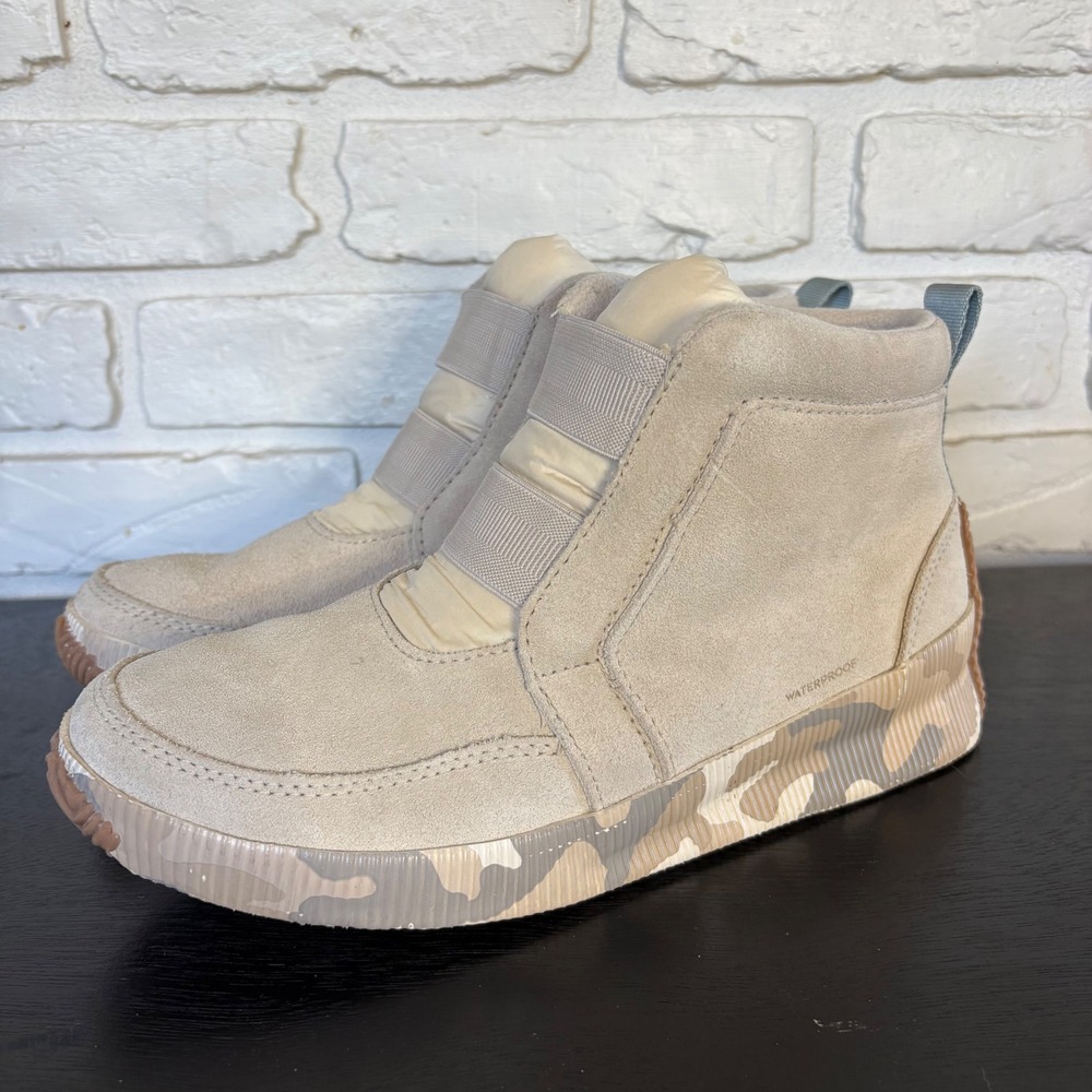 Sorel Women's Out 'N About Plus Mid Waterproof Boots Size 8.5 Beige Camo
